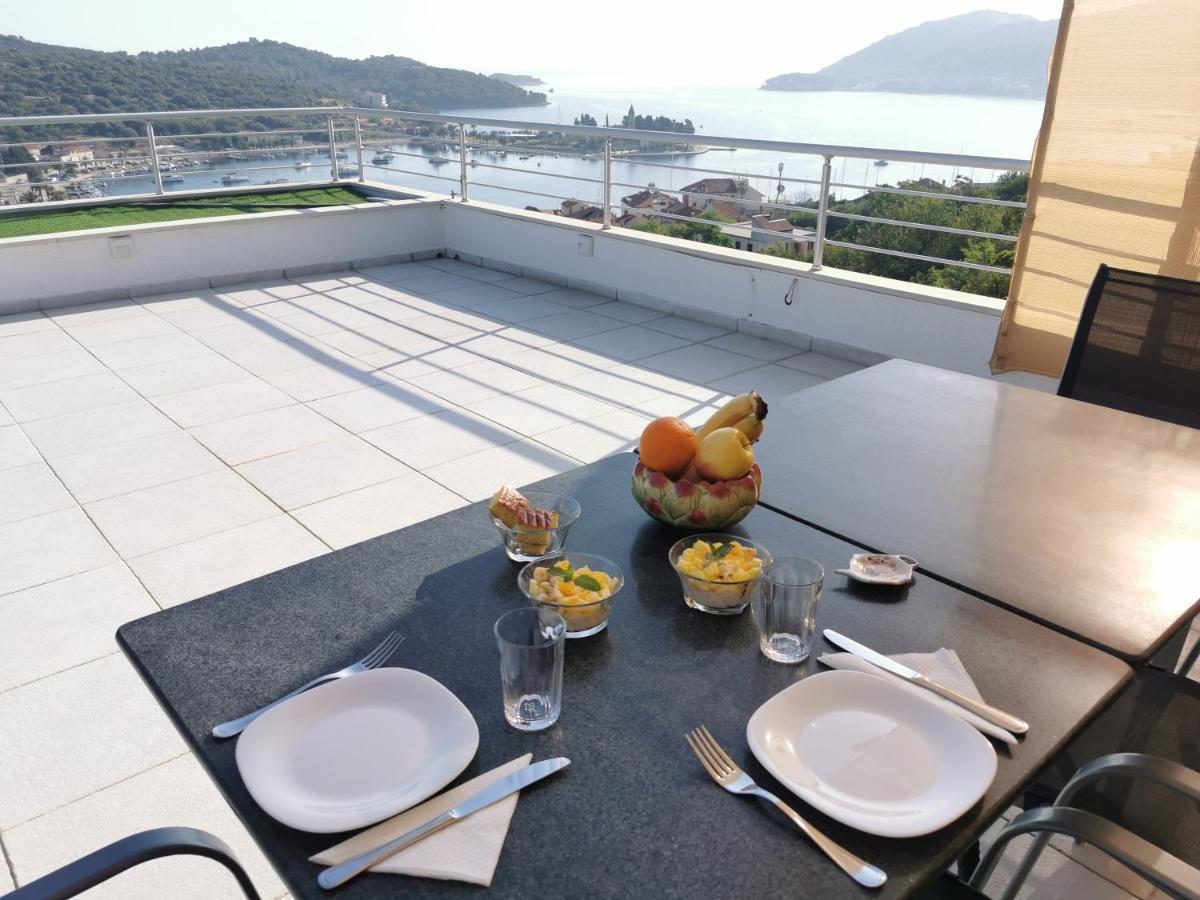 Luxury Apartment Prestige Villa Bellevue Vis Exterior photo